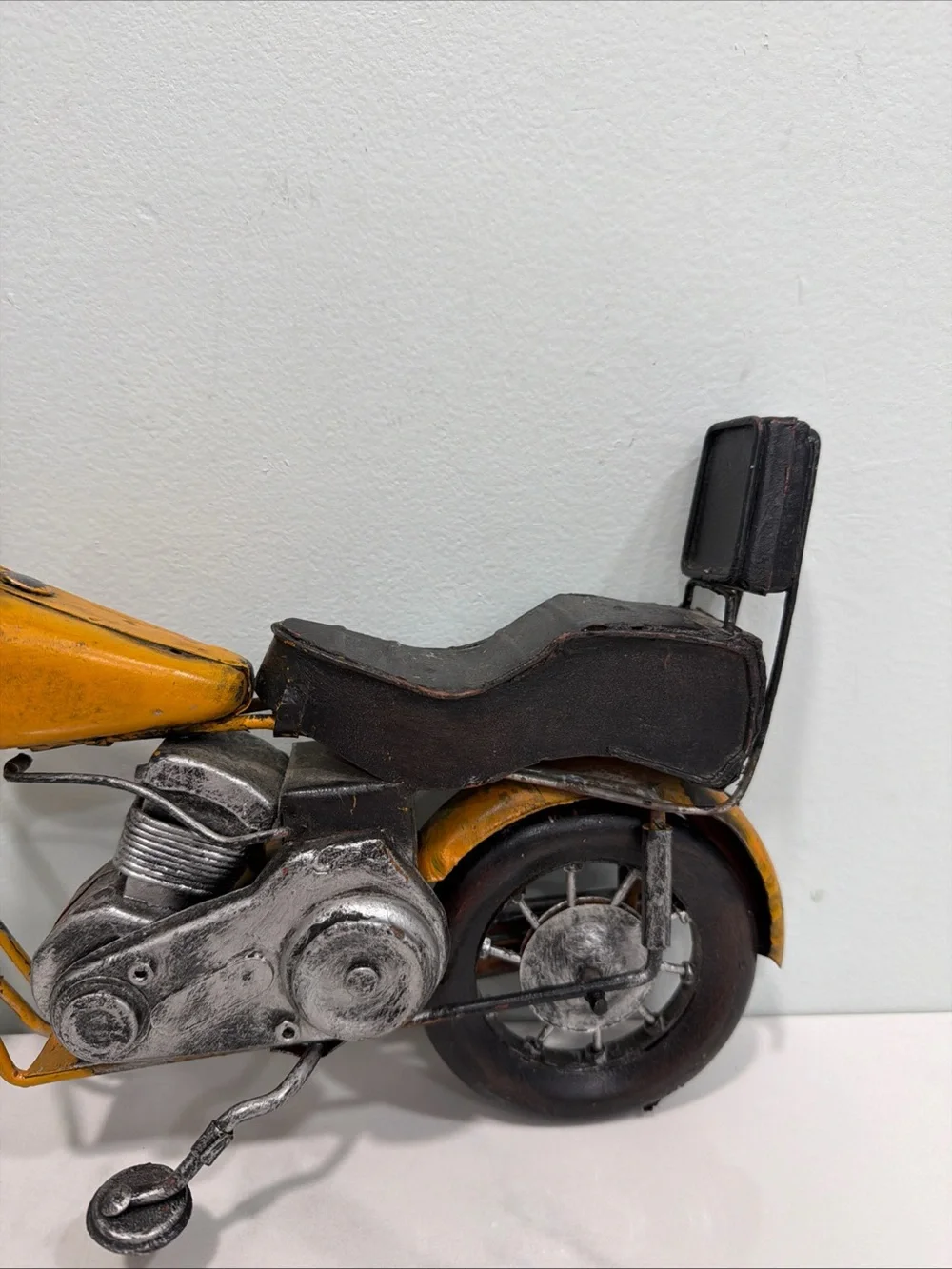 N/A durable yellow